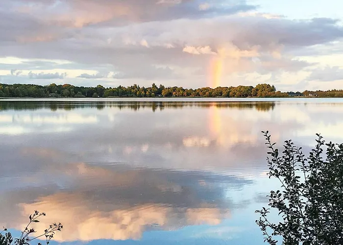 8 Person In Ansager-by Traum *